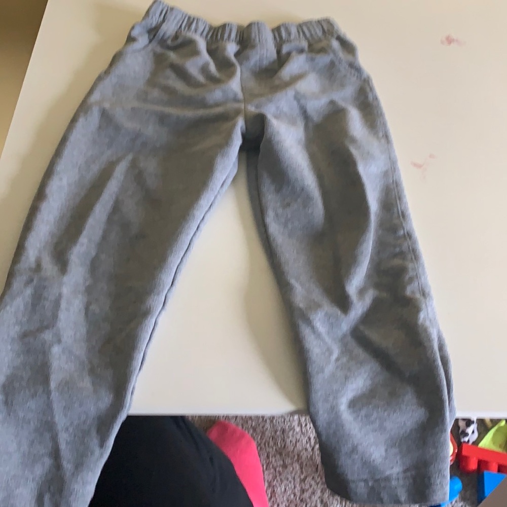 Sweat pants